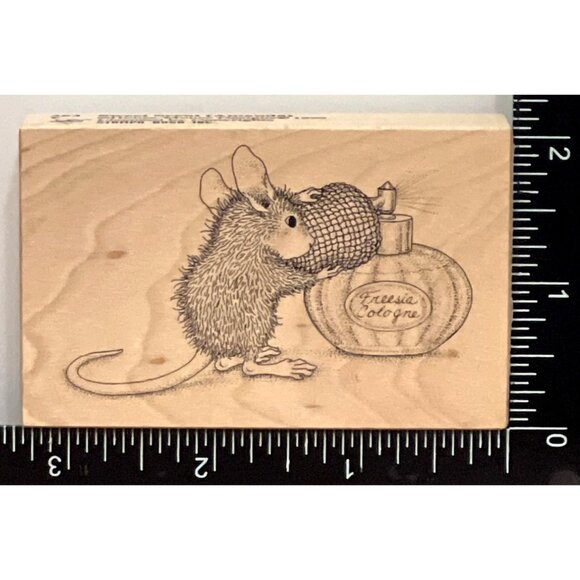 NEW House Mouse Designs Sweet Scent Amanda 363F Wood Rubber Stamp By Stampa Rosa - Picture 1 of 3